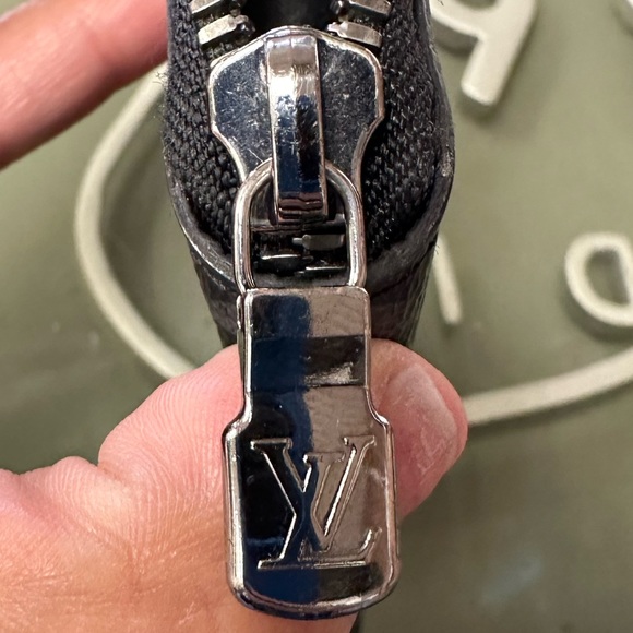 Louis Vuitton monogram eclipse - Picture 6 of 7